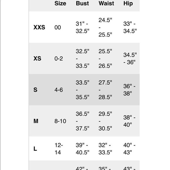 UNDER ARMOUR Women’s Tech Vent Gray Tank Top - Picture 8 of 9